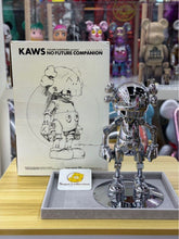 KAWS x Hajime Sorayama No Future Companion 黑色和银色镀铬(2008 年发行,编号,限量 500 份)